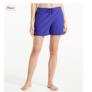 L.L.BEAN SIZE LARGE SHORTS